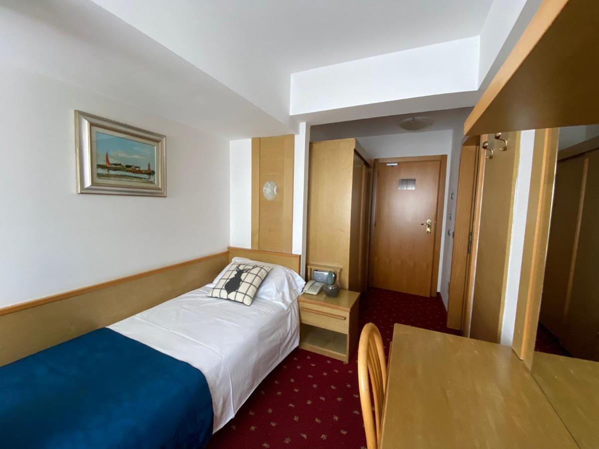 Grand Hotel Miramonti Passo del Tonale Δωμάτιο φωτογραφία